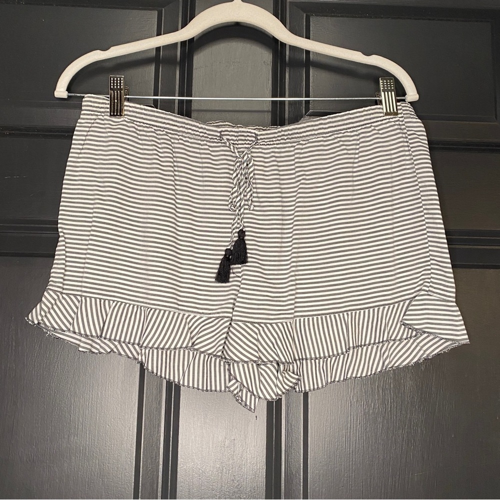 Gilligan & O'Malley Striped Ruffle Hem Sleep Shorts Grey & White Size Small